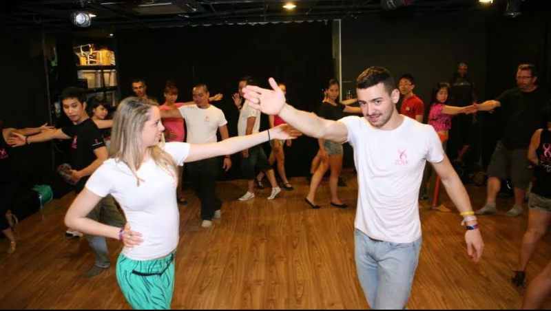 Irresistible atracción por un baile brasileño